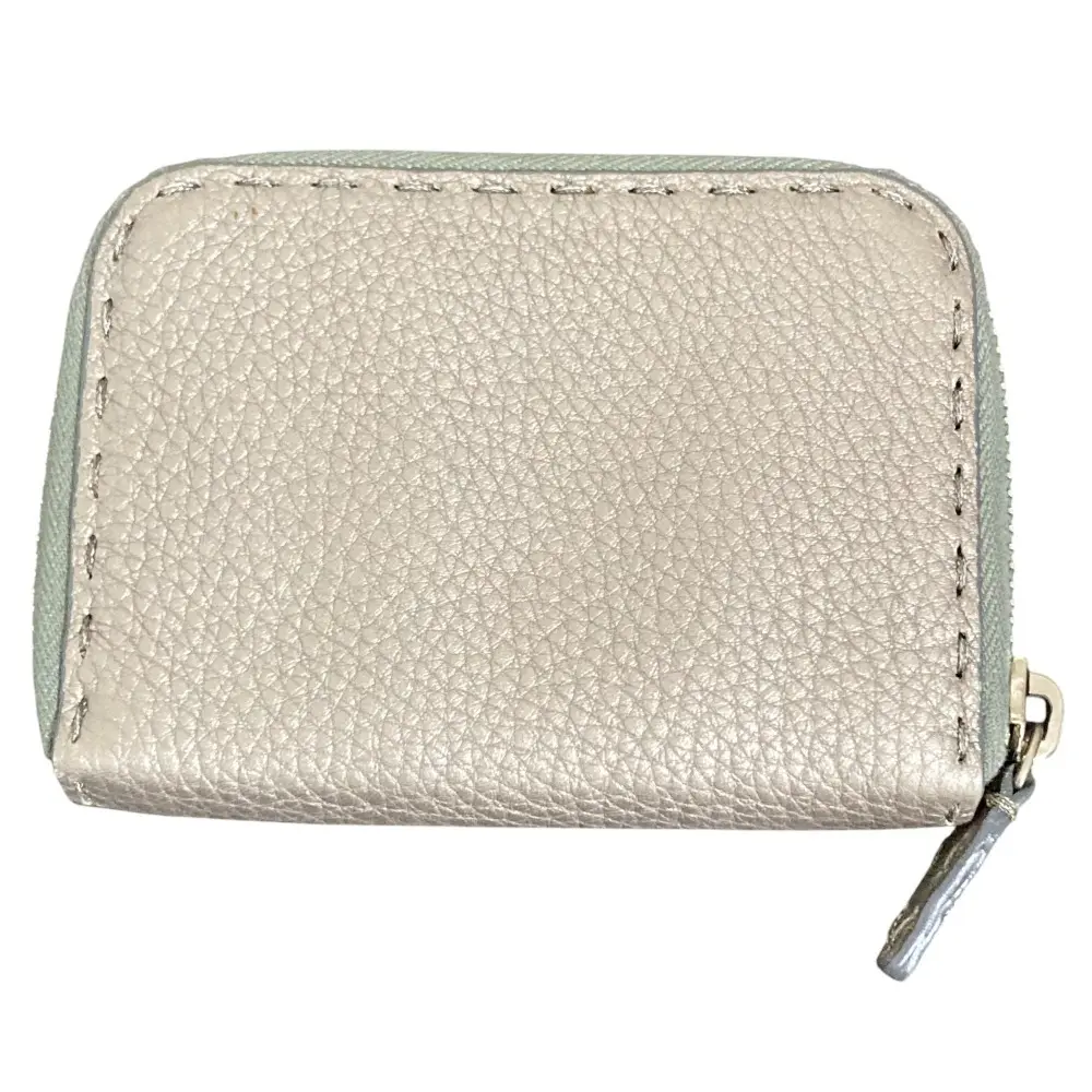 FENDI フェンディ セレリア レザー コンパクトウォレット グレー