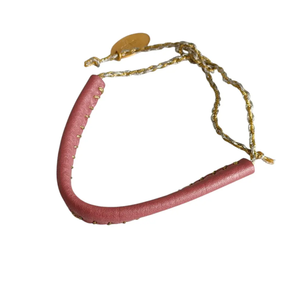 FENDI フェンディ セレリア レザーブレスレット 箱付き アクセサリー ピンク ゴールドの買取実績【2025年11月買取】