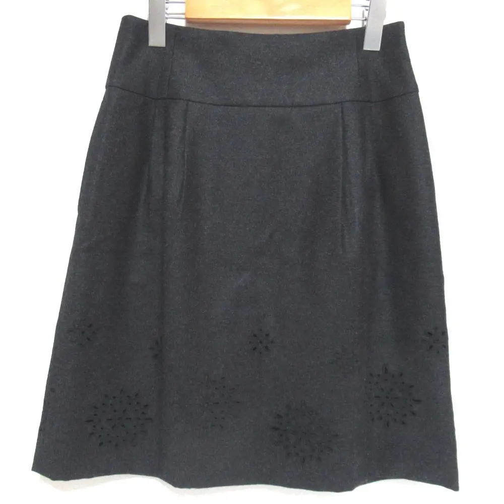 FOXEY BOUTIQUE フォクシーブティック フラワーサークル エンブロイダリー ひざ丈 スカート 29115 40 チャコール