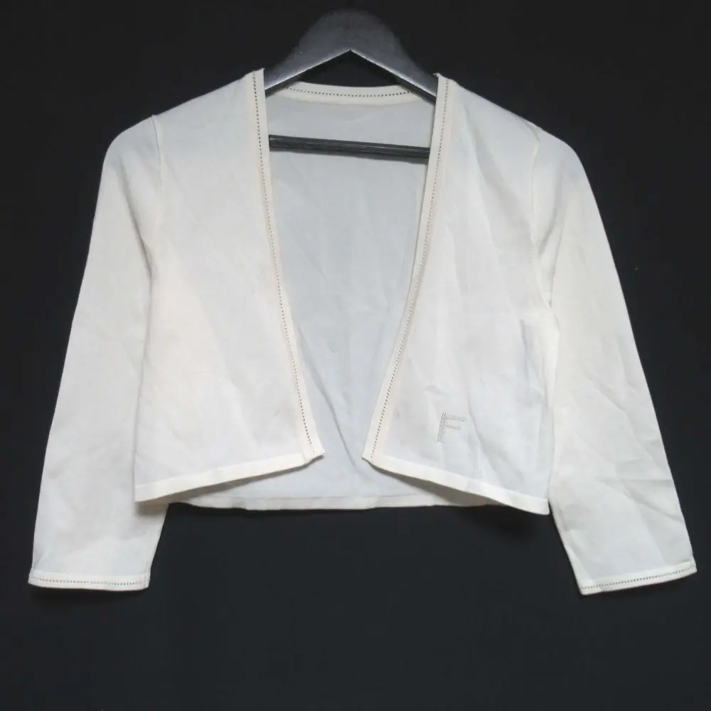 FOXEY BOUTIQUE フォクシーブティック BOLERO SONATA ボレロ カーディガン 43434 40サイズ ベージュ アイボリー