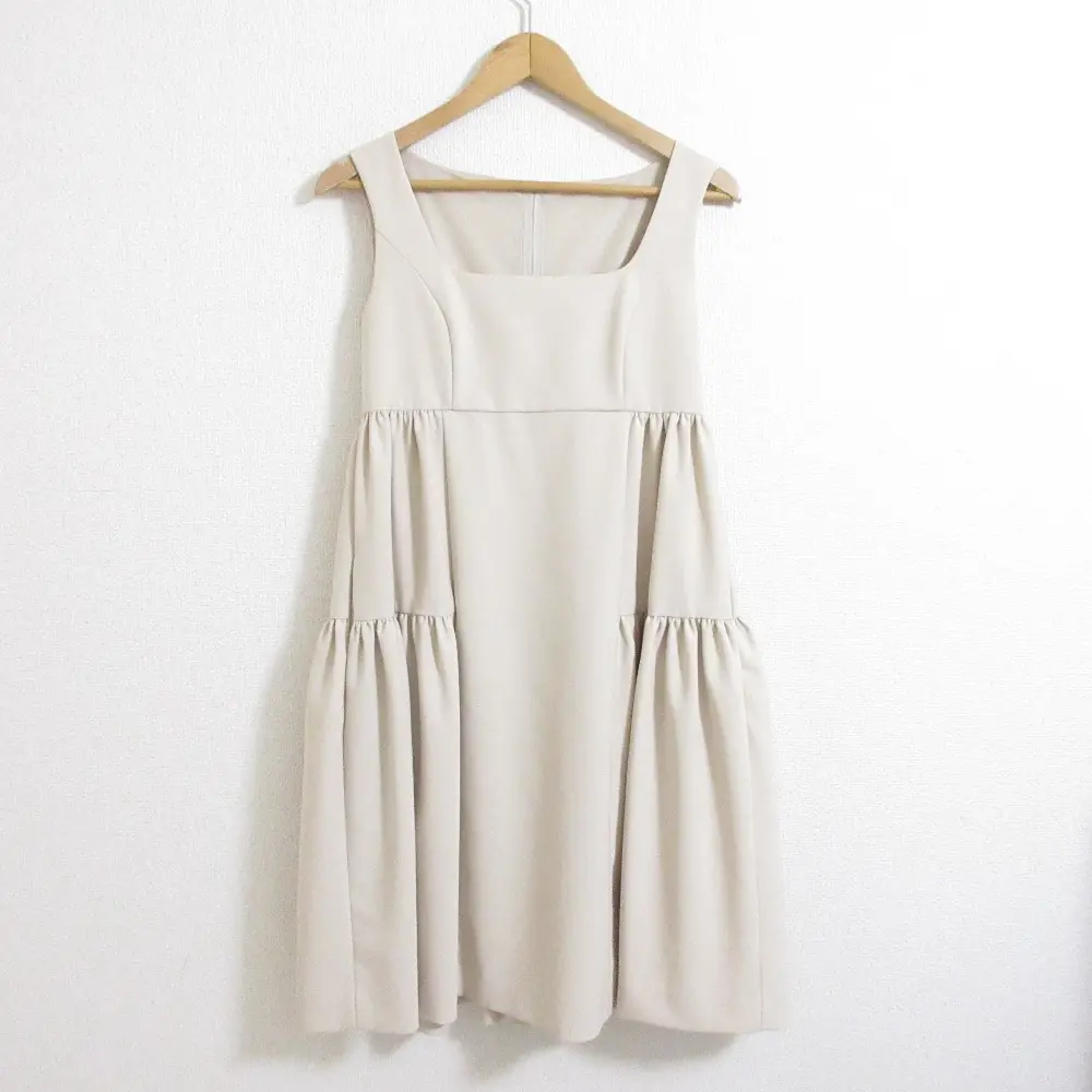 FOXEY NEW YORK フォクシーニューヨーク レディエンパイア ギャザー ノースリーブ フレアワンピース ドレス 27879 38 ベージュ