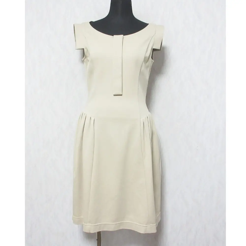 FOXEY NEW YORK フォクシーニューヨーク バックファスナー ノースリーブ ひざ丈 ワンピース 28827 40 ベージュ