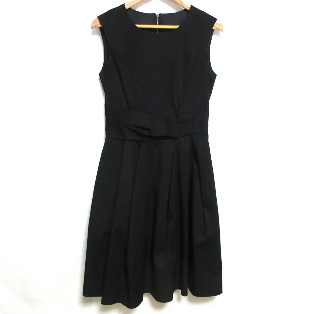 FOXEY NEW YORK フォクシーニューヨーク グログランブーケ ノースリーブ ひざ丈 フレアワンピース ドレス 29482 40 ブラックの買取実績【2024年12月買取】