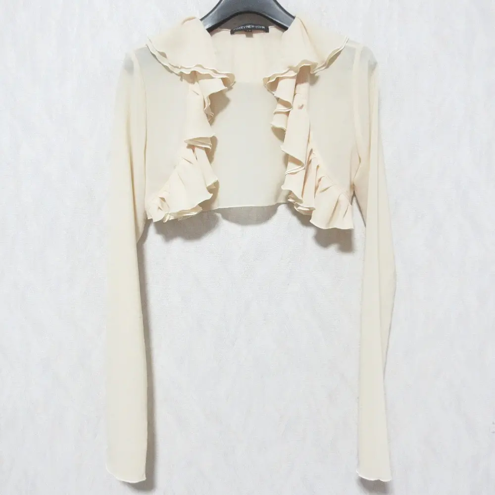 フォクシーニューヨーク　40 ニットボレロ フォクシーニューヨーク カーディガン ボレロ 七分袖 チャコール 40