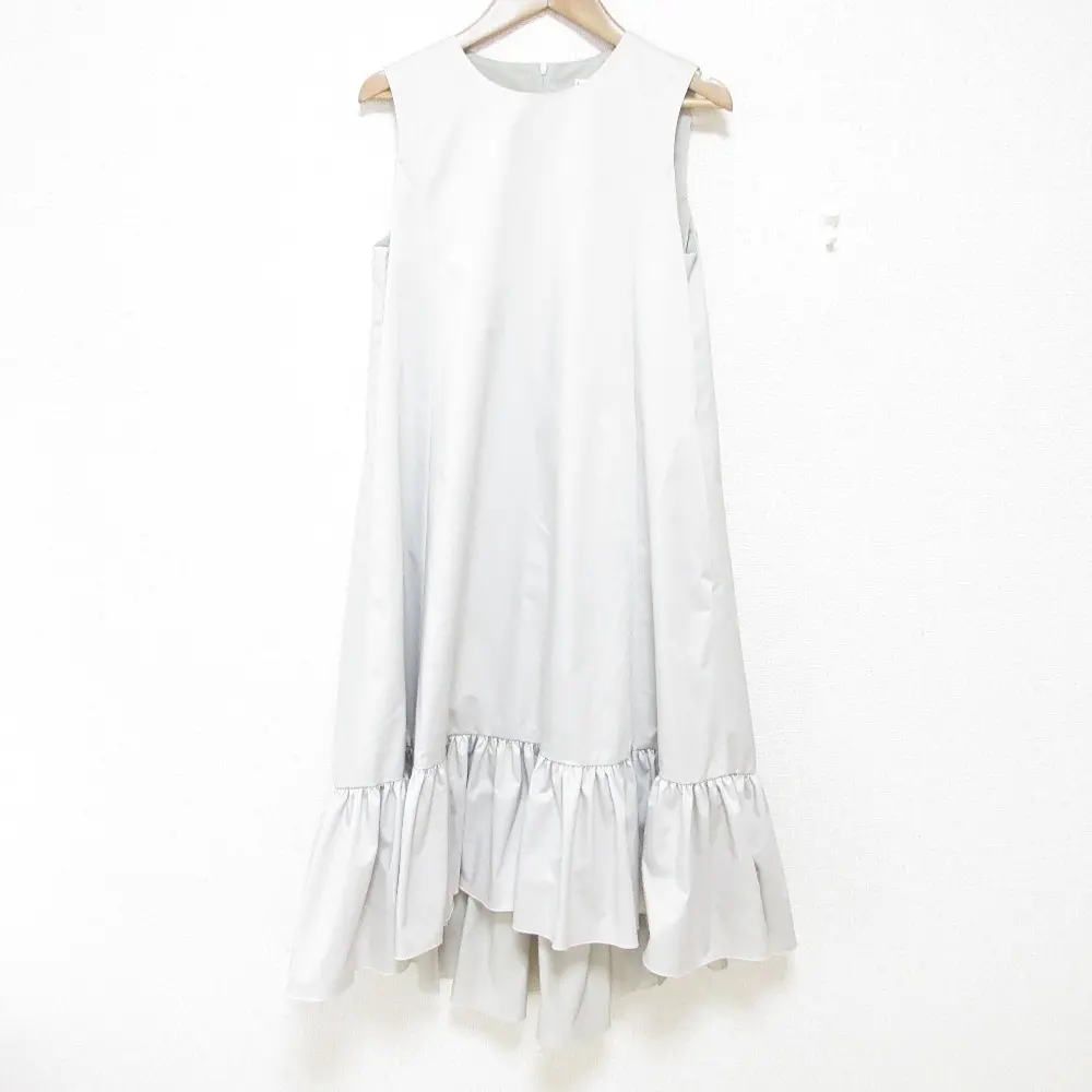 DAISY LIN For FOXEYデイジーリン フォクシー 2021年モデル フェアリーマダム ノースリーブロングワンピース 06366 38 ライトベージュ