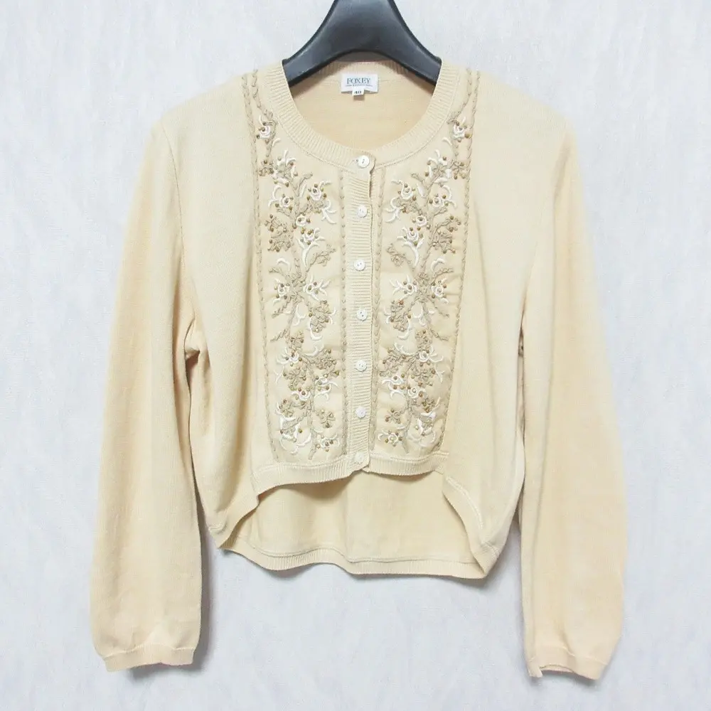 FOXEY フォクシー ビーズ 刺繍 クルーネック ショート丈 ニットカーディガン 40 ベージュ