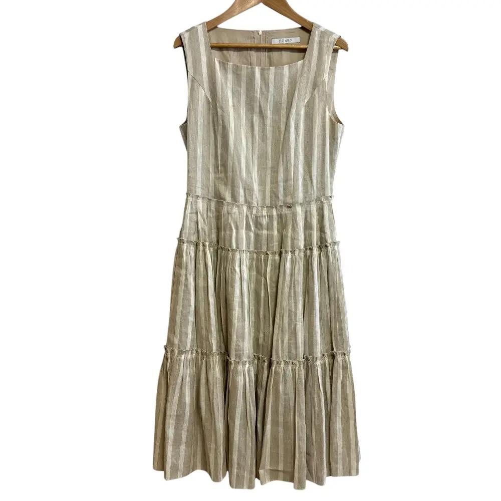 FOXEY フォクシー Dress Linen Tiered ストライプ柄 リネンブレンド ひざ丈 ノースリーブワンピース ドレス 39740 size40 ベージュ