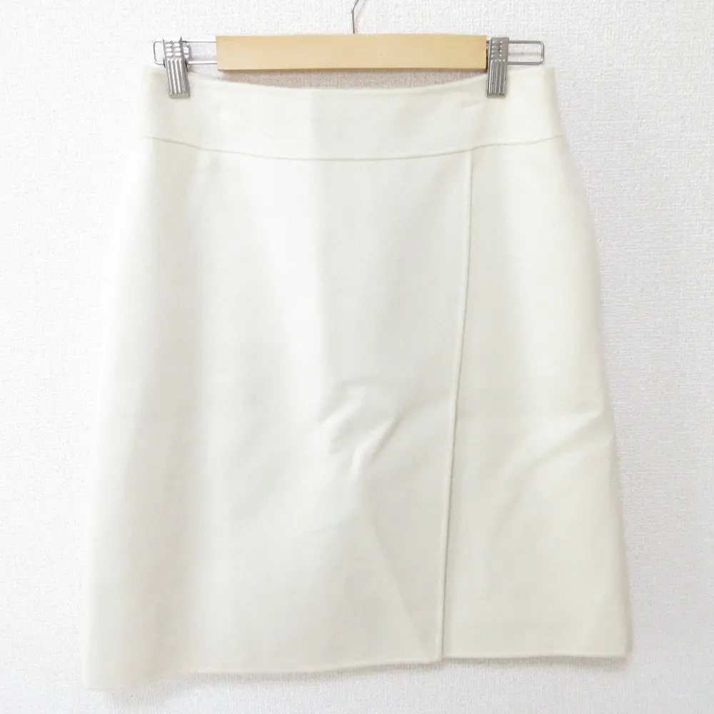 FOXEY フォクシー カシミヤ100％ ひざ丈 ラップ風 トラペーズスカート 42 ライトベージュ系 クリーム