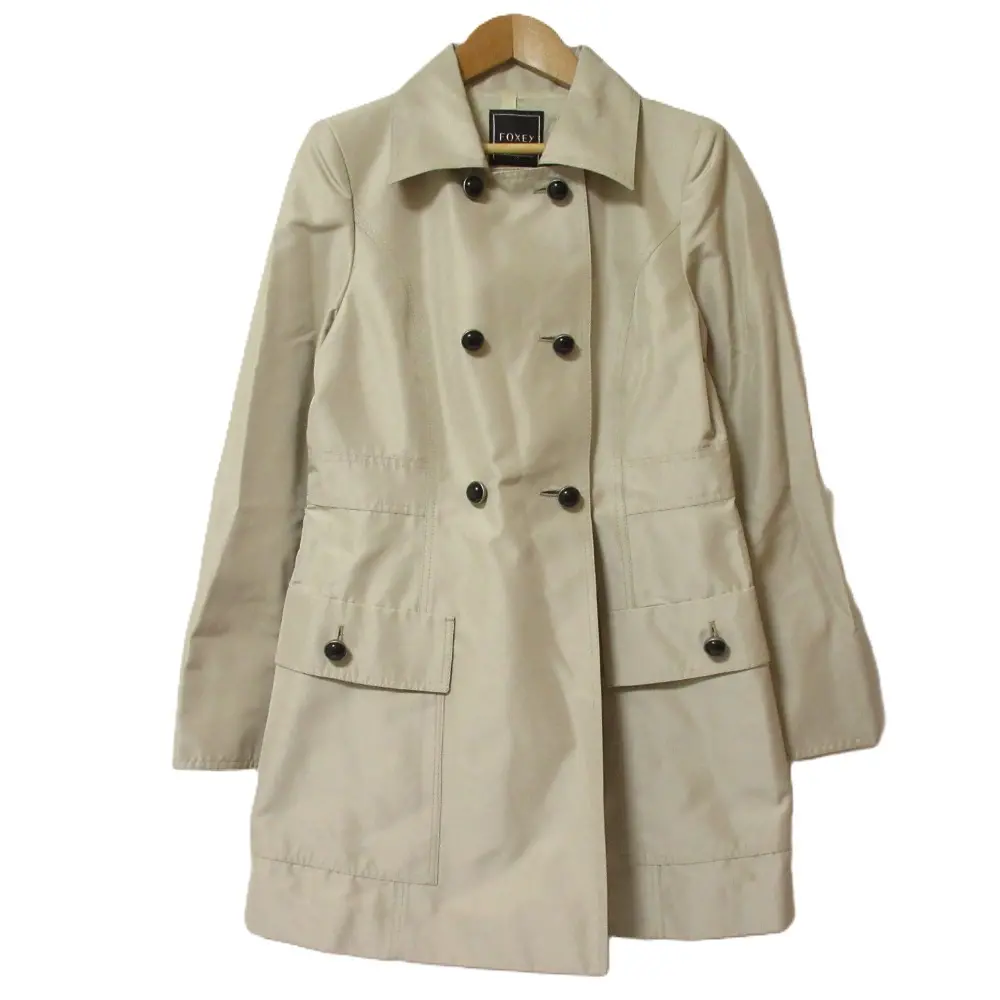 クリーニング済み FOXEY フォクシー シルク100% ダブルブレスト トレンチコート スプリングコート 29727 サイズ38 ベージュ