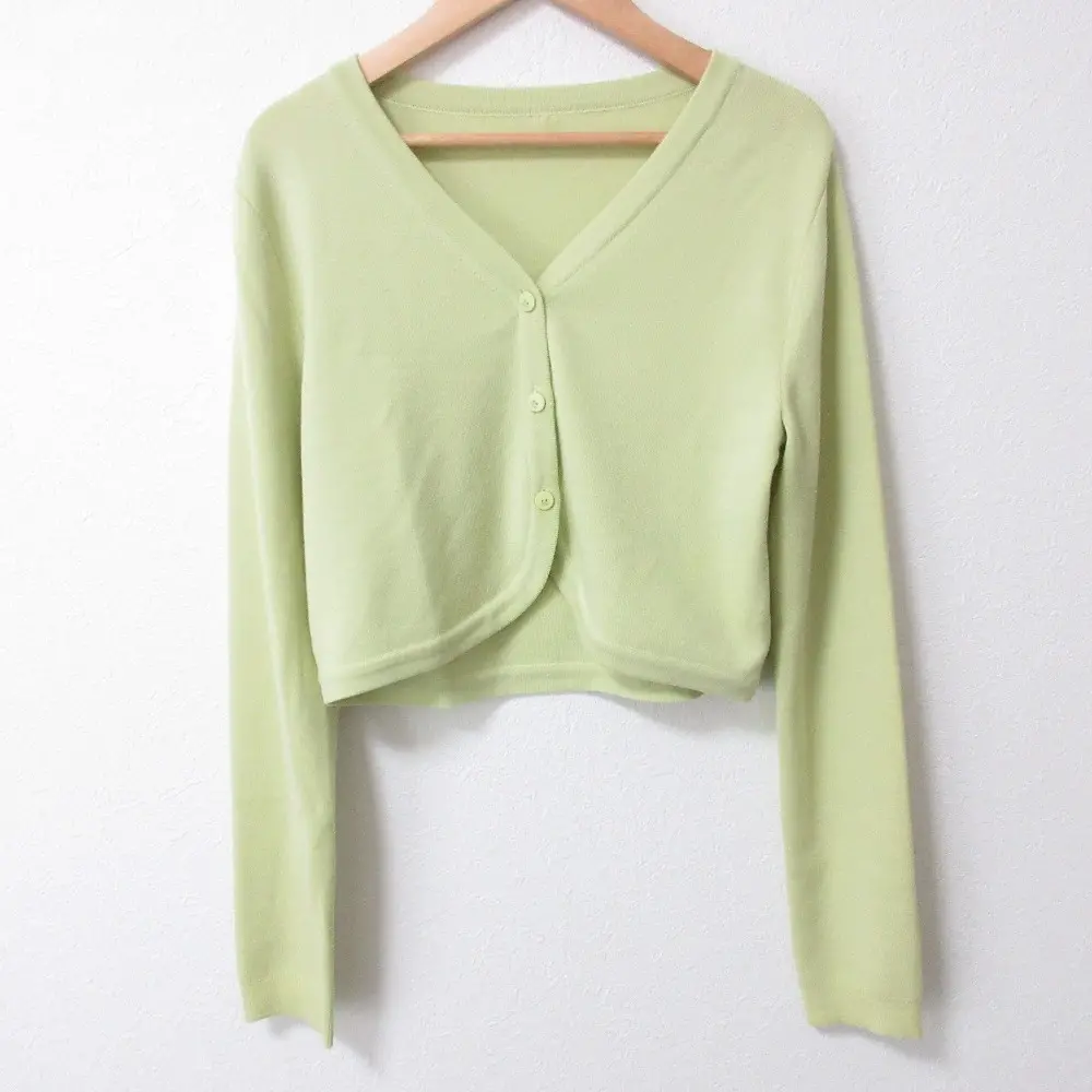 FOXEY フォクシー Dallas フェイクパール装飾 Vネック クロップド ニット カーディガン 43805 38 グリーン