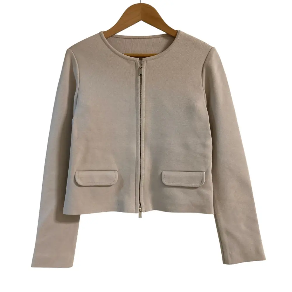 FOXEY フォクシー Urban Standard ノーカーラー ジップアップ ニットジャケット 38054 サイズ38 ベージュ