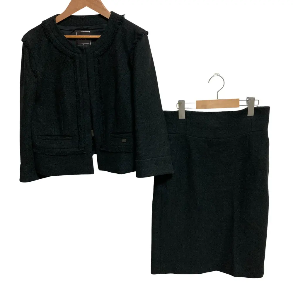 FOXEY フォクシー つけ襟付き ツイード ノーカラージャケット ひざ丈 スカート スーツ セットアップ サイズ42 ブラック