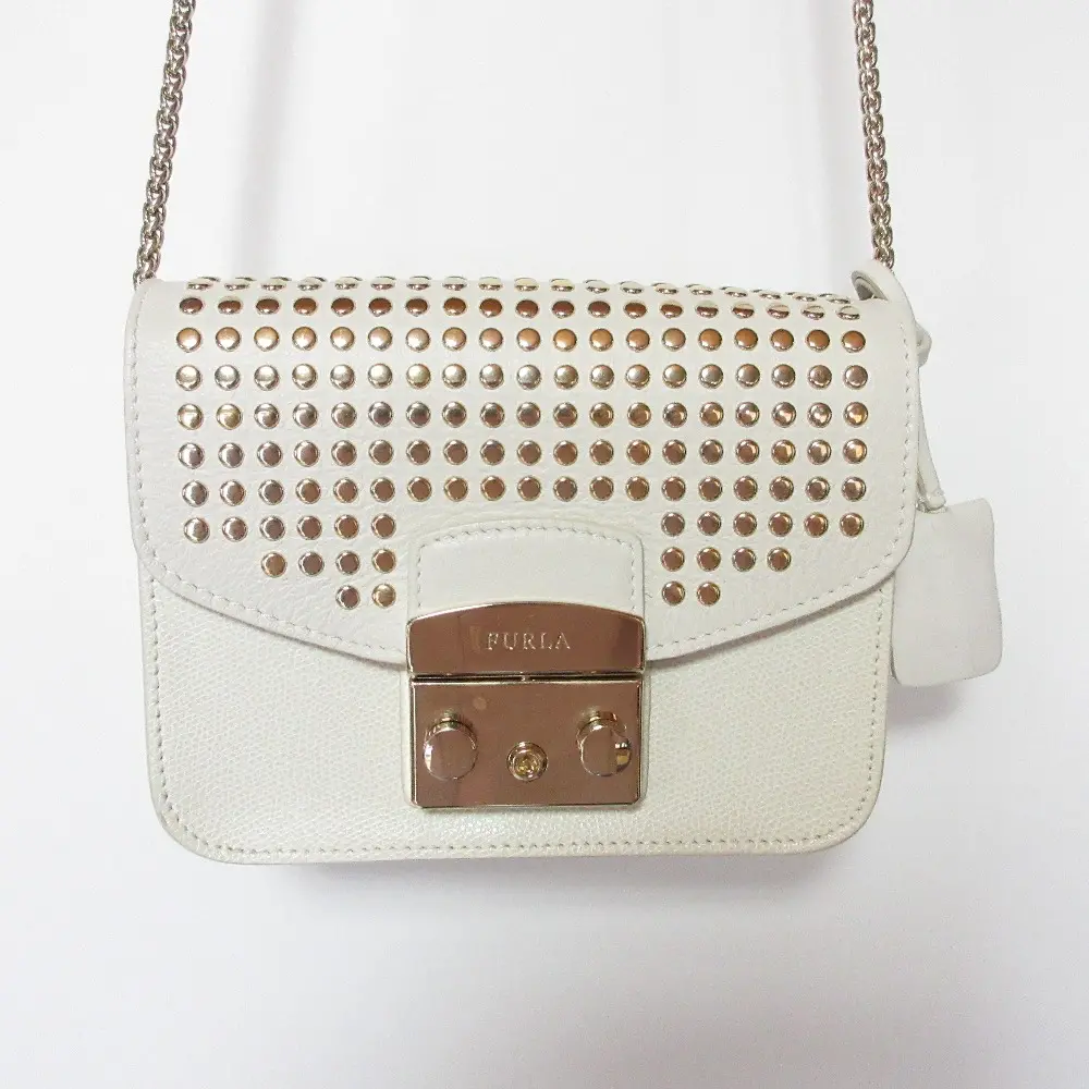FURLA フルラ メトロポリス スタッズ チェーン ショルダーバッグ ポシェット スペアフラップ付き オフホワイト