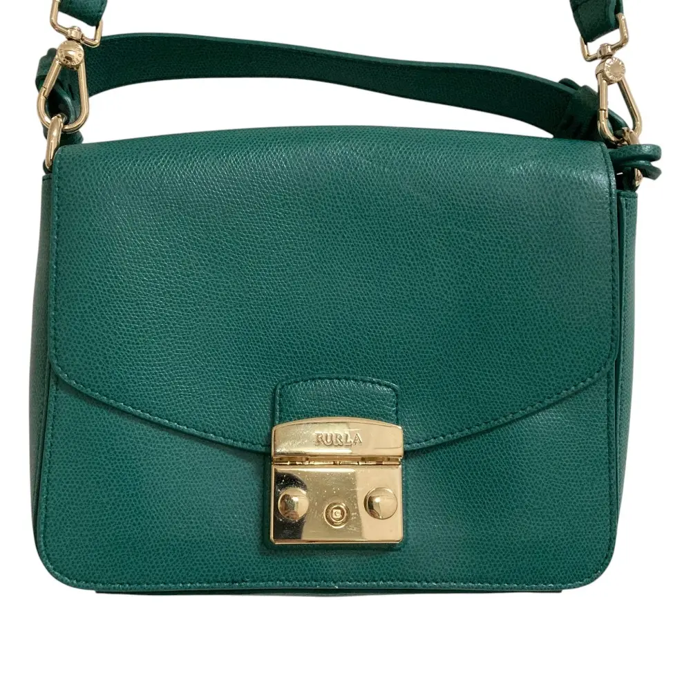 FURLA フルラ メトロポリス 2WAY レザー ショルダーバッグ グリーンの買取実績【2026年3月買取】