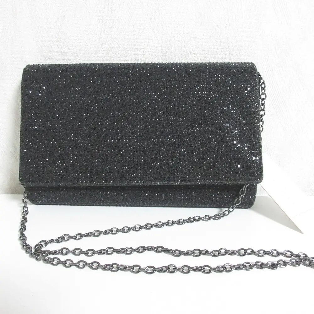 GRACE CONTINENTAL グレースコンチネンタル 2022年モデル パターンラインストーンクラッチバッグ 0122381501 ブラック