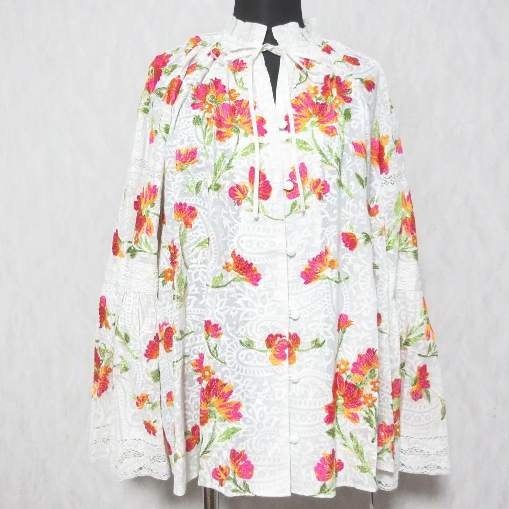 23SS GRACE CONTINENTAL グレースコンチネンタル フラワー刺繍トップ ブラウス シャツ 0123141030 36 キナリ