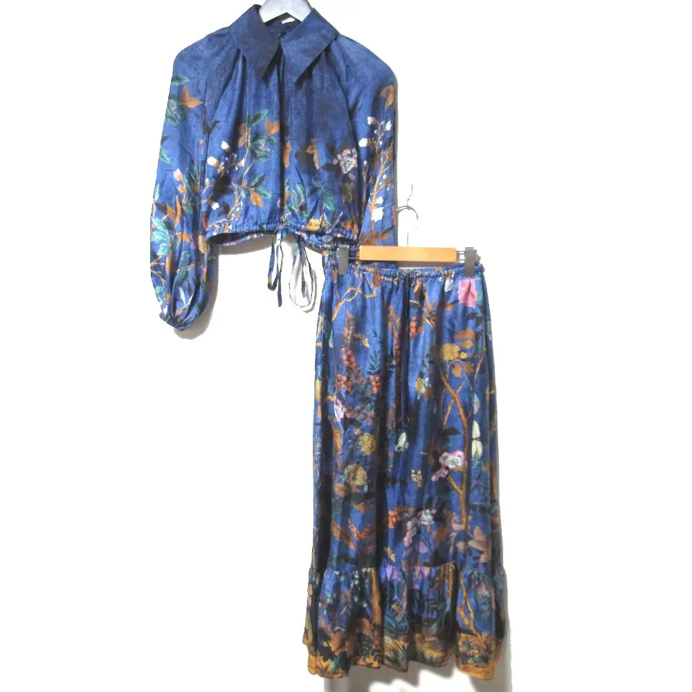 23AW GUCCI グッチ シルク100% 総柄 プリント 襟付き プルオーバーブラウス+ロングフレアスカート セットアップ 36 ブルー系