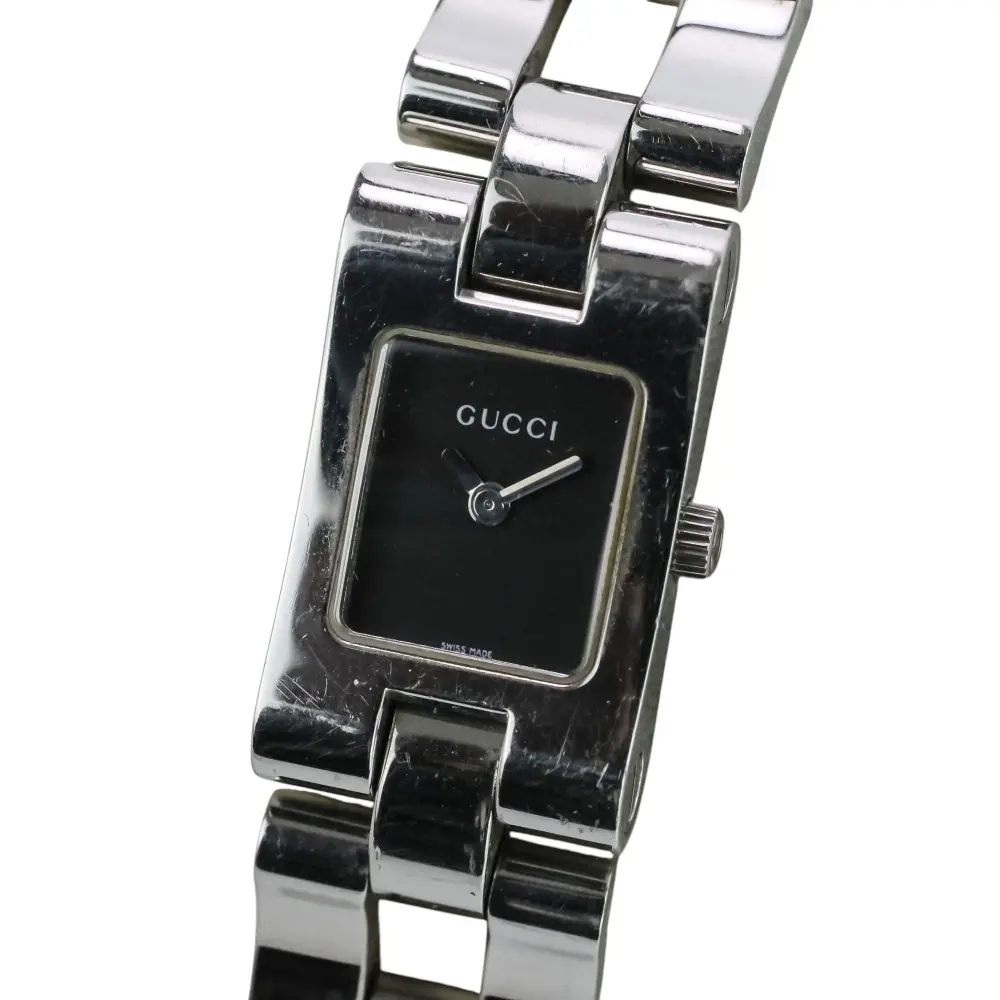 GUCCI グッチ 2305L クォーツ腕時計 ウォッチ ブラック文字盤 シルバーカラー