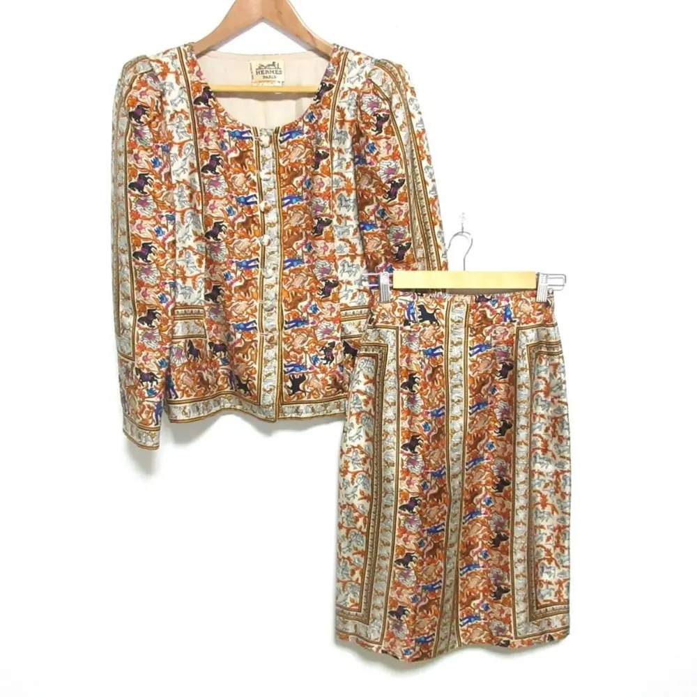HERMES エルメス CHASSE EN INDE インド狩猟 シルク100％ ノーカラージャケット×スカート セットアップ 38 マルチカラー