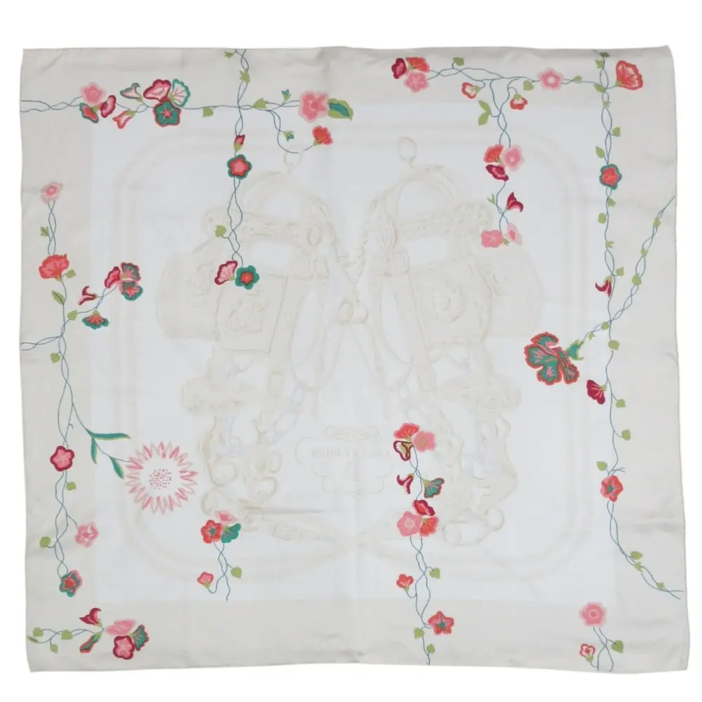 クリーニング済み HERMES エルメス BRIDES de GALA par ブリッド フルリ カレ90 シルク100% スカーフ アイボリー