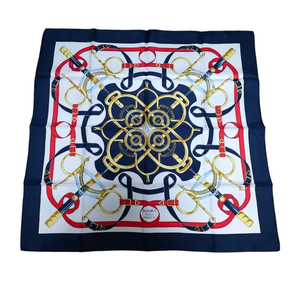 HERMES エルメス カレ90 シルク100％ Eperon d'Or 黄金の拍車 大判 スカーフ マルチカラー
