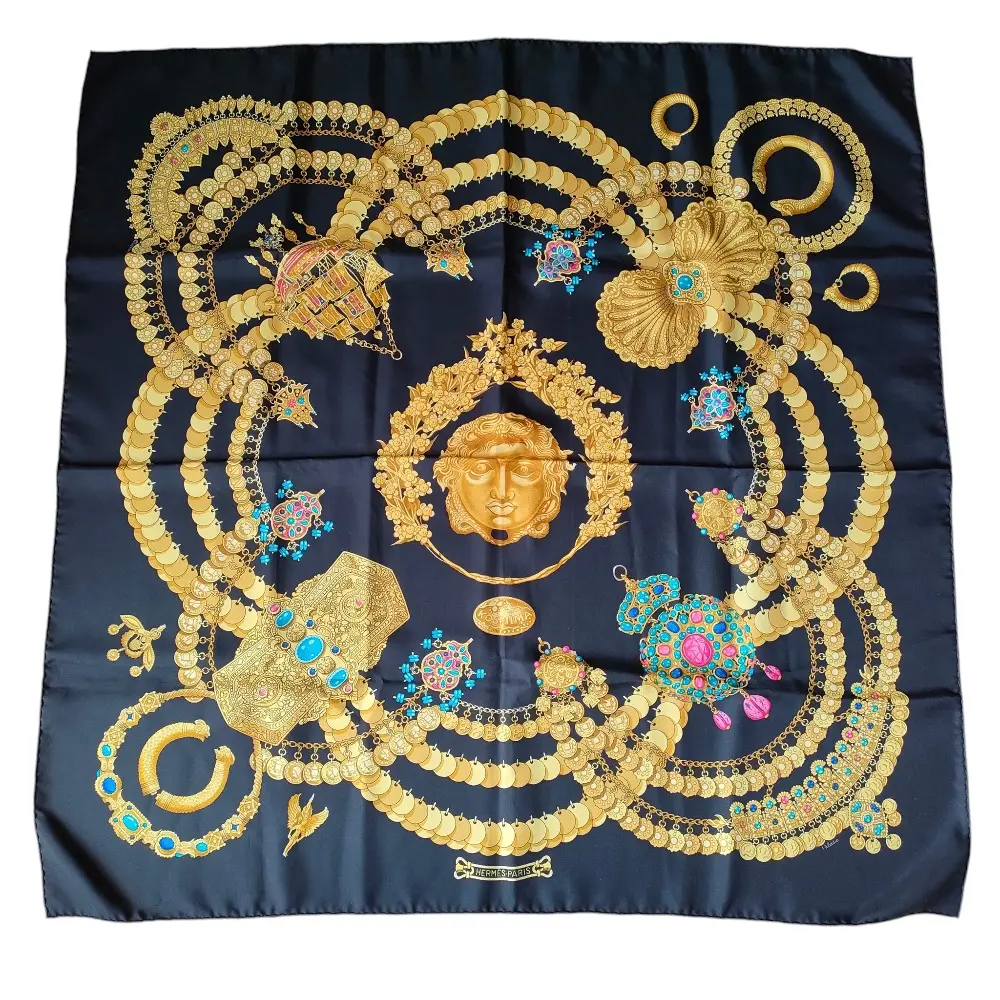 HERMES エルメス カレ90 シルク100％ KOSMIMA 宇宙 大判スカーフ