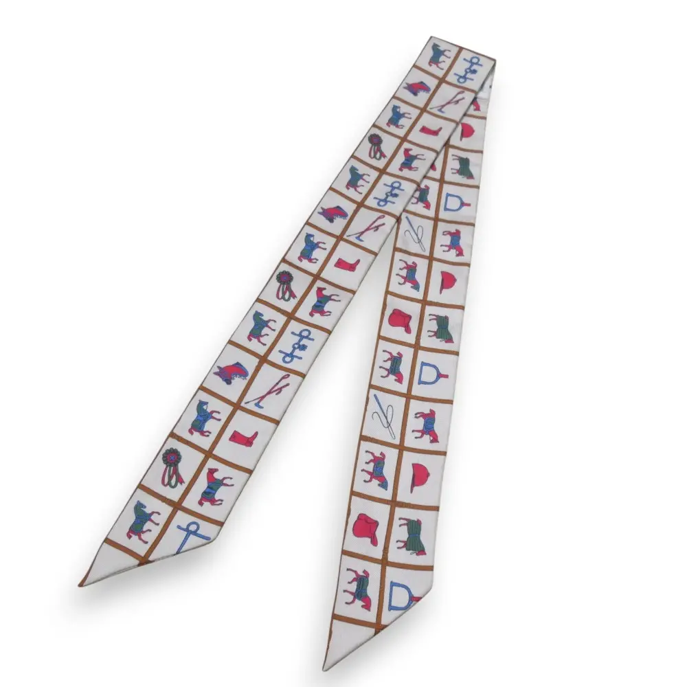 22AW HERMES エルメス Couvertures et Tenues de Jour 馬着 シルク100％ ツイリースカーフ ライトグレー系 マルチカラー