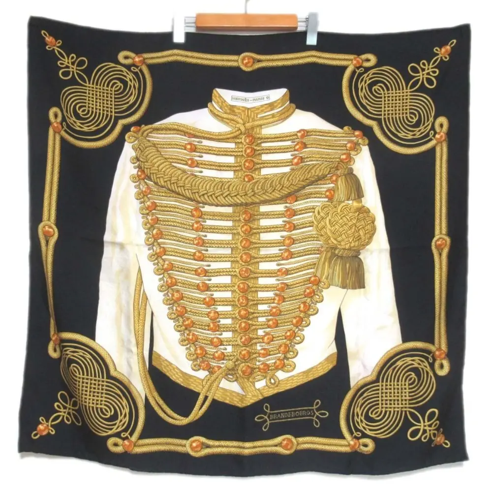 HERMES エルメス カレ90 BRANDEBOURGS ブランデンブルク飾り シルク100% 大判スカーフ ブラック系