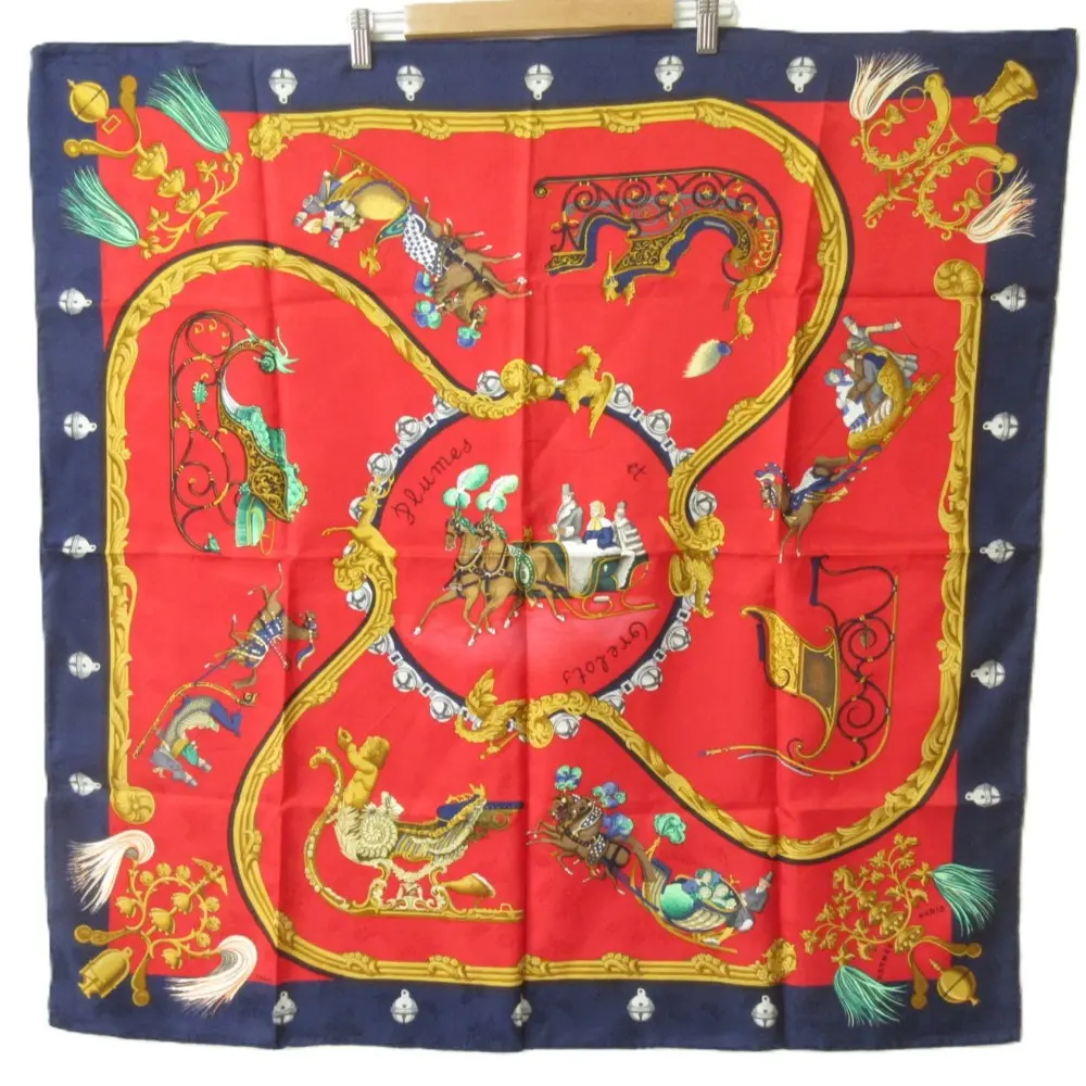 HERMES エルメス カレ90 Plumes et Grelots 羽飾りと鈴 シルク100％ 大判 スカーフ レッド系マルチカラー