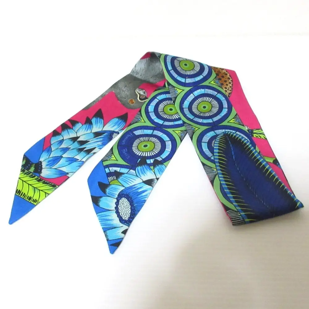 HERMES エルメス サバンナのダンス ツイリー シルク100％ スカーフ マルチカラー