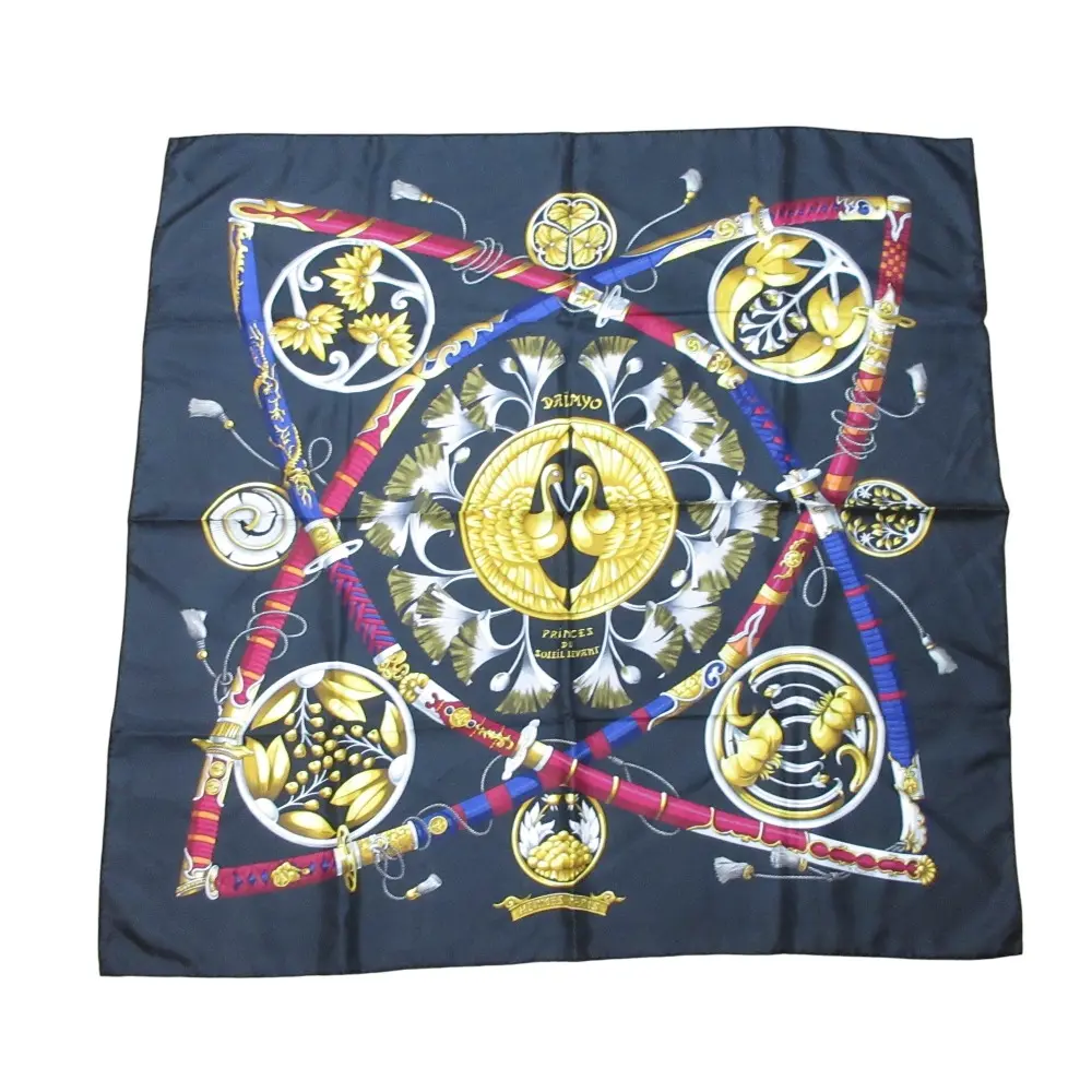 HERMES エルメス カレ90 DAIMYO PRINCES DU SOLEIL LEVANT シルク100％ 大名 日出る国の皇子 スカーフ ブラック