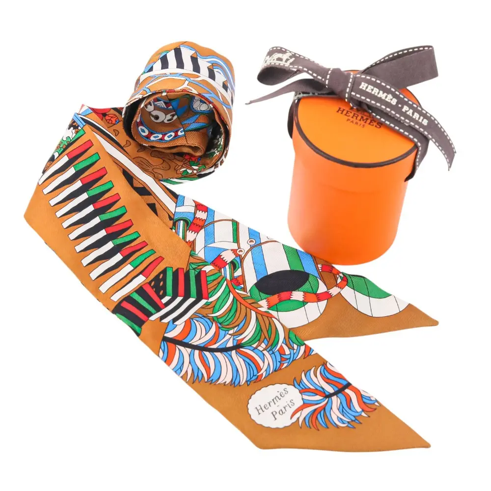 HERMES エルメス 杖傘と決闘 De l'Ombrelle aux Duels Vieux ツイリースカーフ ブラウン