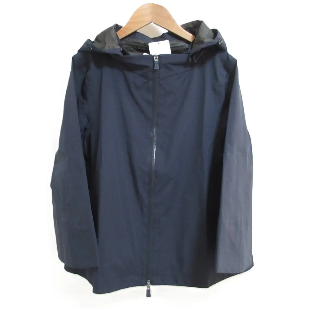 HERNO ヘルノ ラミナー GORE-TEX 撥水加工 パーカー ジャケット GI00059DL 11101 サイズ40 ネイビーの買取実績【2025年6月買取】