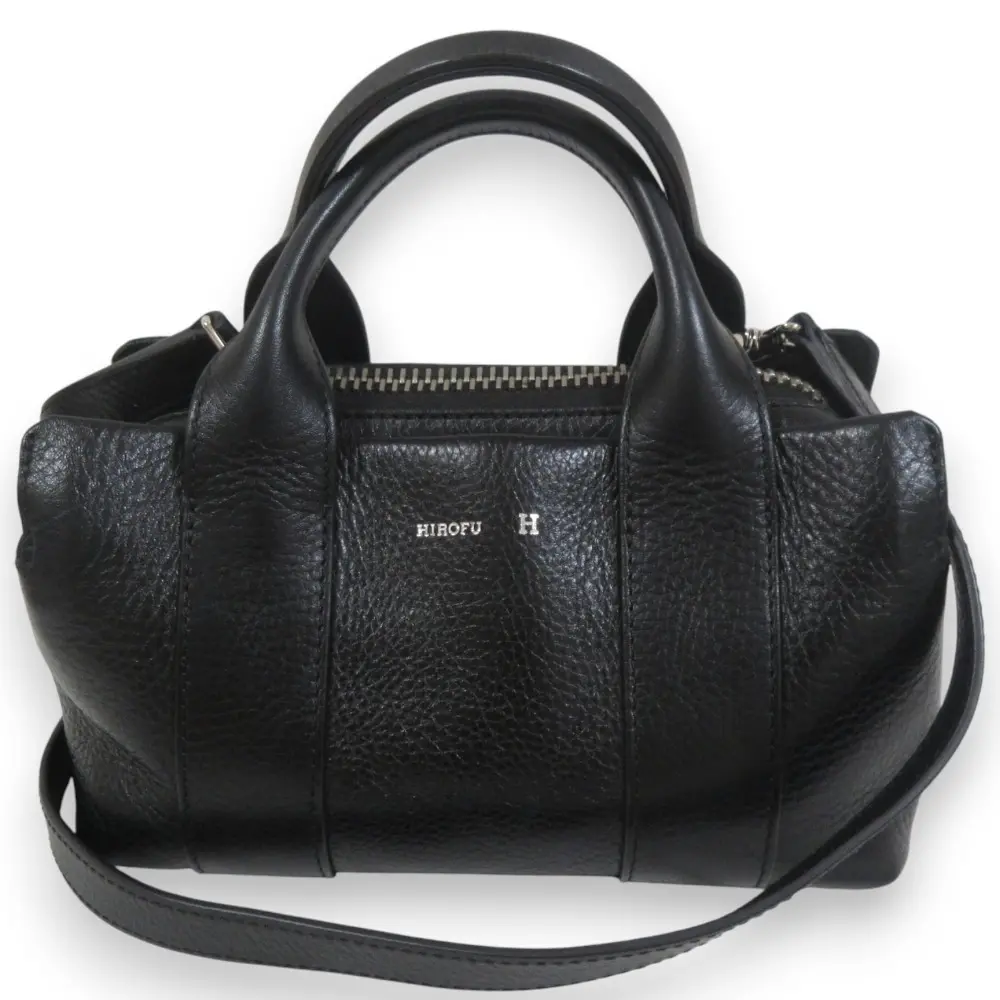 HIROFU ヒロフ レザー ロゴ ショルダーバッグ ブラックの買取相場