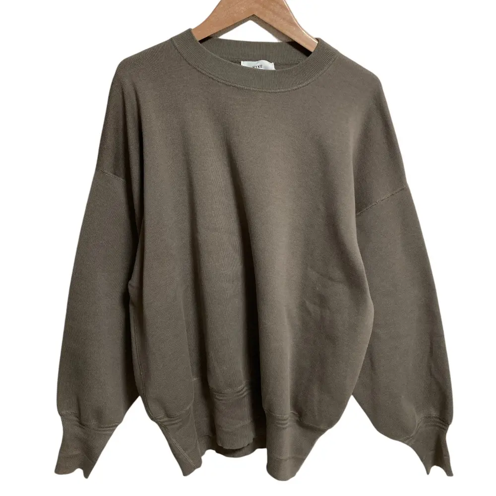 HYKE ハイク ウール 長袖 ニットセーター サイズ1 ネイビーの買取相場