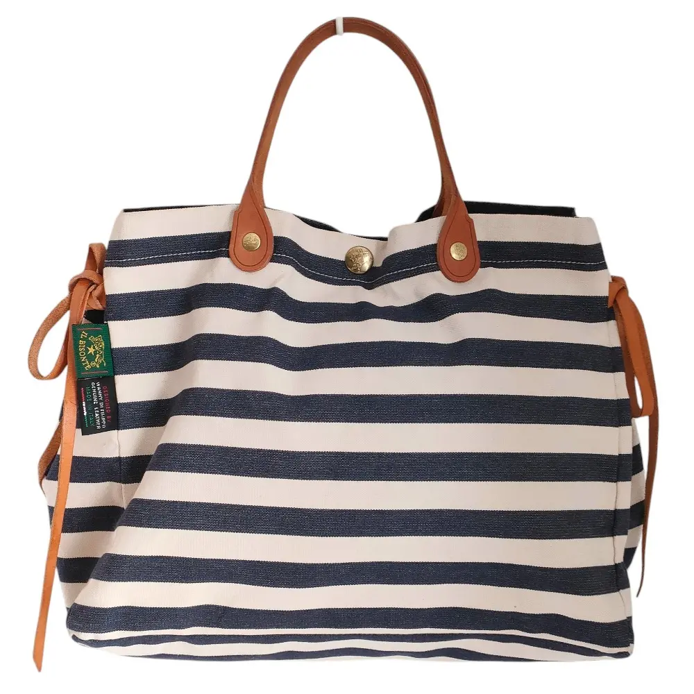 IL BISONTE イルビゾンテ レザー ロゴ刻印 ショルダーバッグ ボルドー