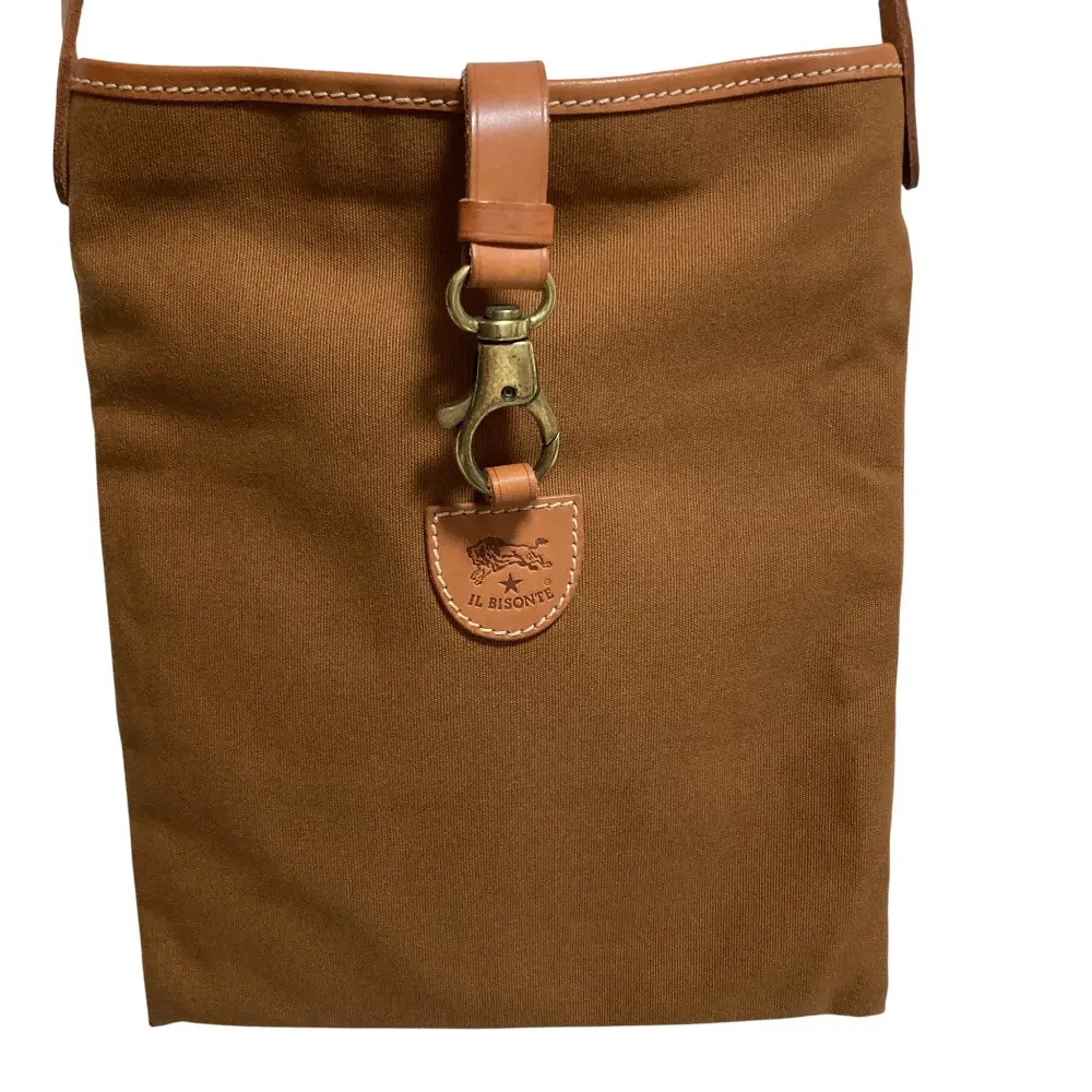 IL BISONTE イルビゾンテ キャンバス レザー ショルダーバッグ ポーチ ブラウン