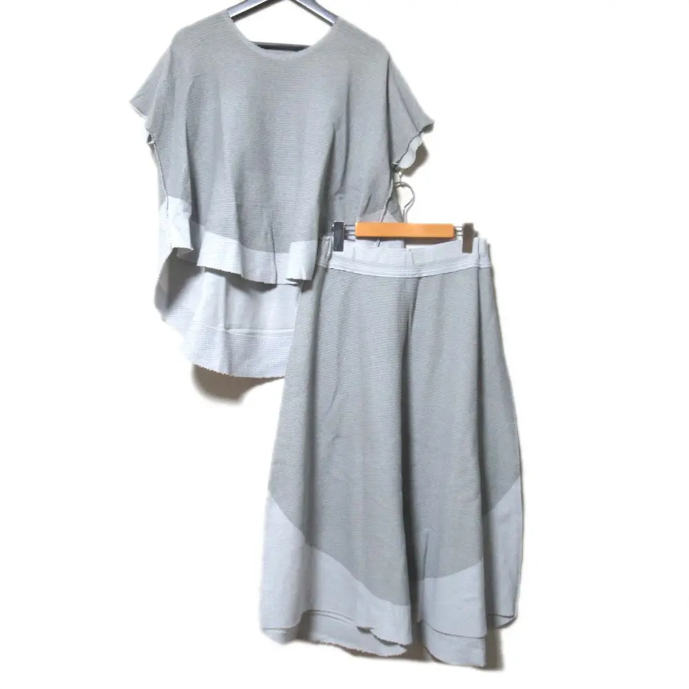 ISSEY MIYAKE A-POC INSIDE イッセイミヤケ 半袖 アシンメトリーヘム ニットカットソー ワイドパンツ セットアップ 2 グレー