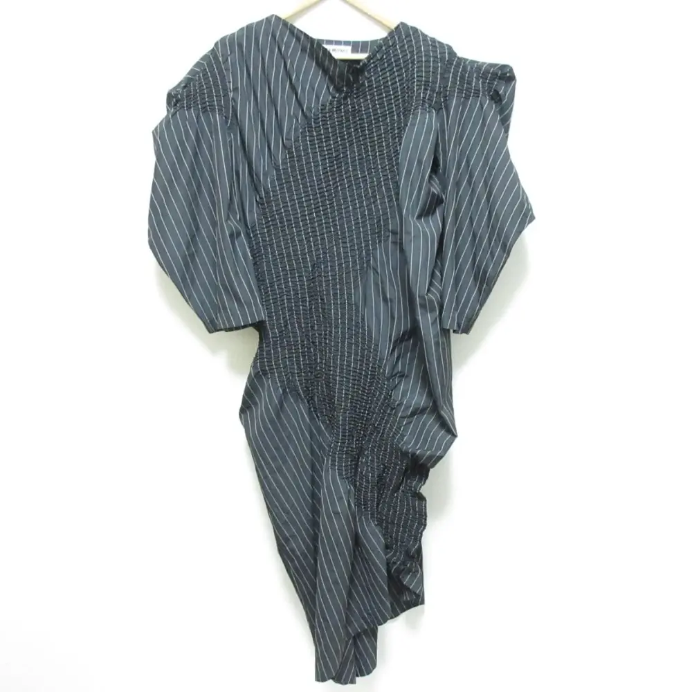 23AW ISSEY MIYAKE イッセイミヤケ CONTRACTION DRESS ストライプ柄 変形ワンピース ロングドレス IM33FH053 2 ブラック