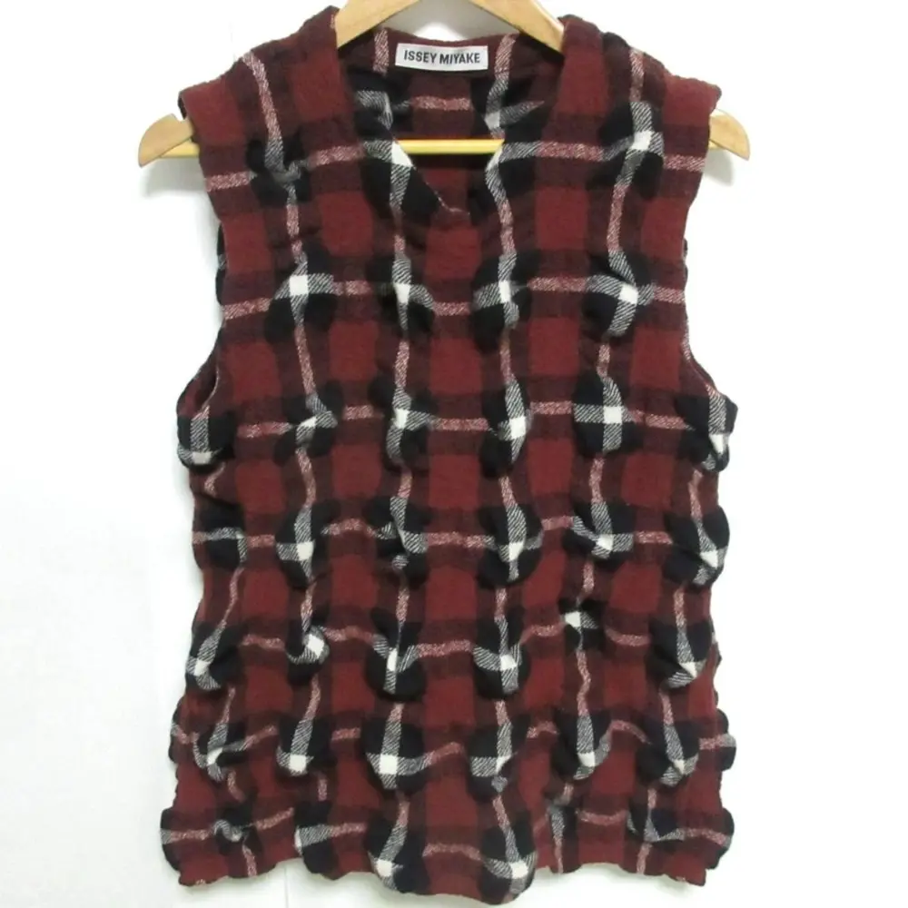 23AW ISSEY MIYAKE イッセイミヤケ RHYTHM CHECK ノースリーブ トップス カットソー IM33FE056 2 レッド