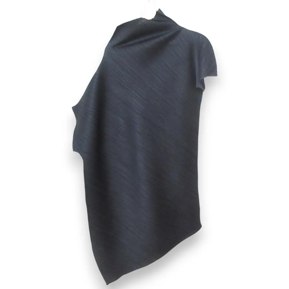 ISSEY MIYAKE イッセイミヤケ 斜めプリーツ加工 アシンメトリー 変形