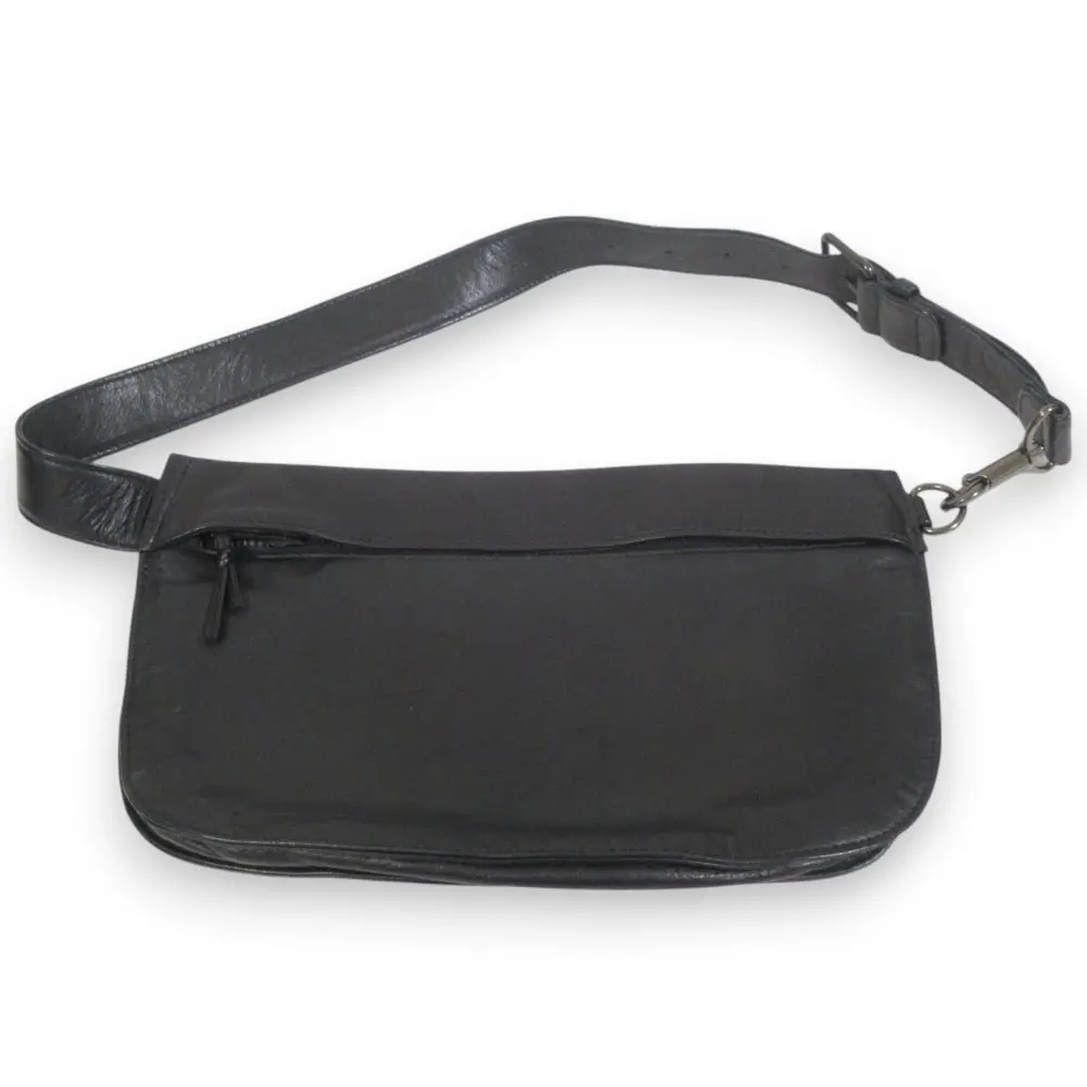 ISSEY MIYAKE イッセイミヤケ レザー 2Way ワンショルダーバッグ ウエストバッグ ボディバッグ ブラック