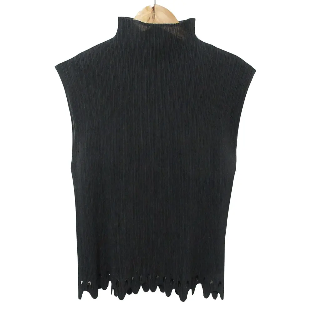 ISSEY MIYAKE イッセイミヤケ ハイネック 裾カットワーク ノースリーブカットソー ブラウス 2 ブラック