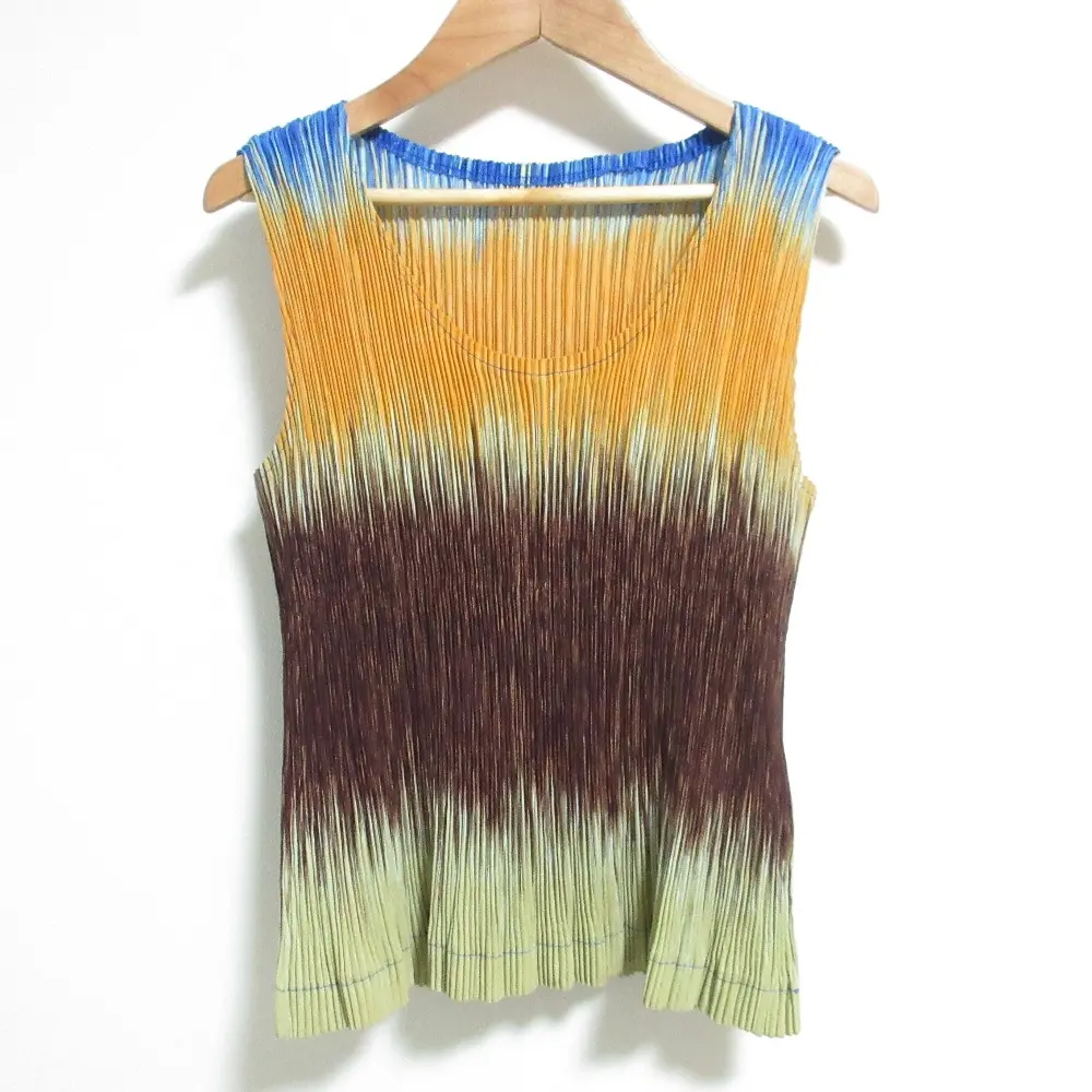ISSEY MIYAKE イッセイミヤケ ノースリーブ プリーツカットソー IM82-FJ954 サイズM マルチカラー
