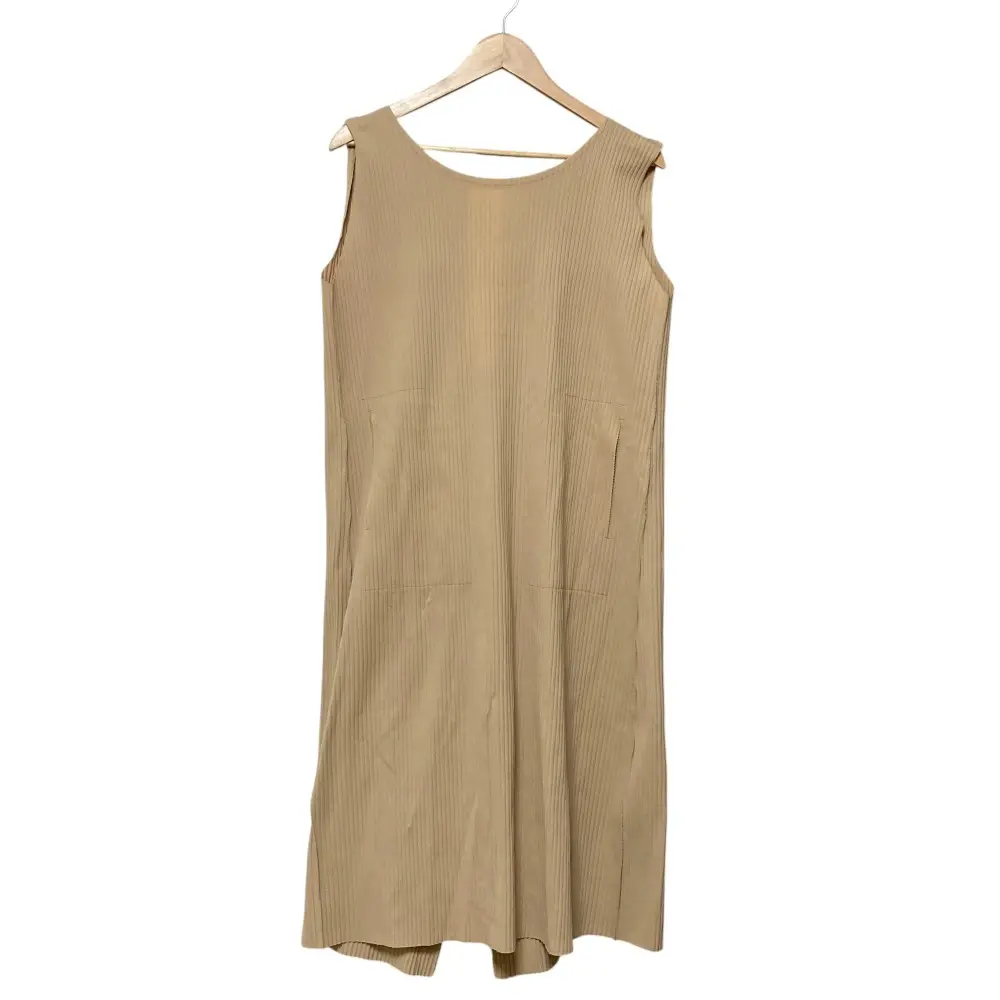 me ISSEY MIYAKE ミーイッセイミヤケ A.POC INSIDE ノースリーブワンピース ライトキャメル