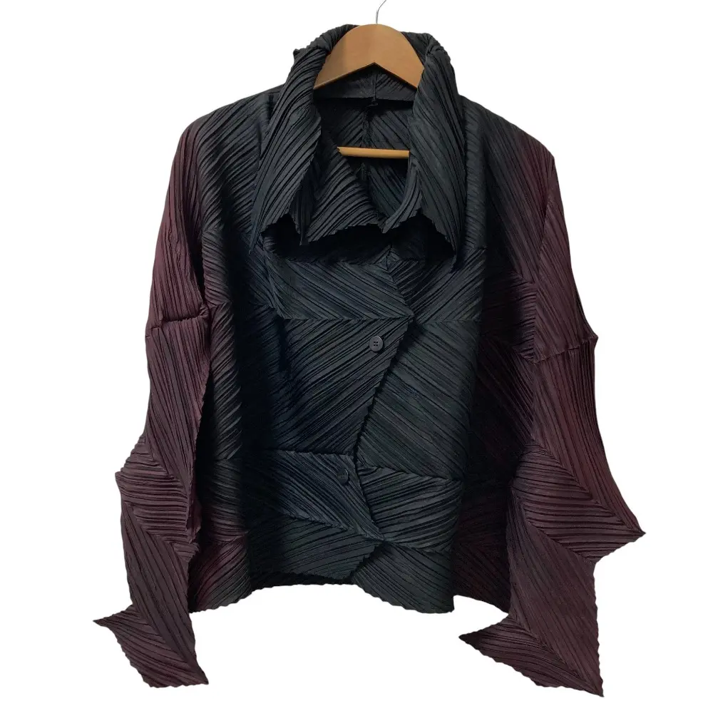 ISSEY MIYAKE イッセイミヤケ シェブロンプリーツ シャツジャケット IM33FD102 サイズ2 ブラック