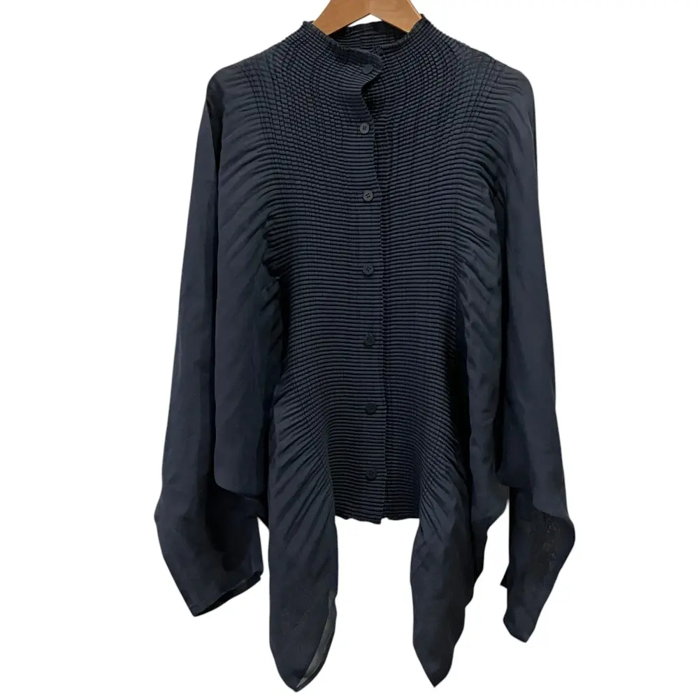 ISSEY MIYAKE イッセイミヤケ プリーツ ドルマンスリーブ シャツ ブラウス IM23FJ113 サイズ2 ネイビー