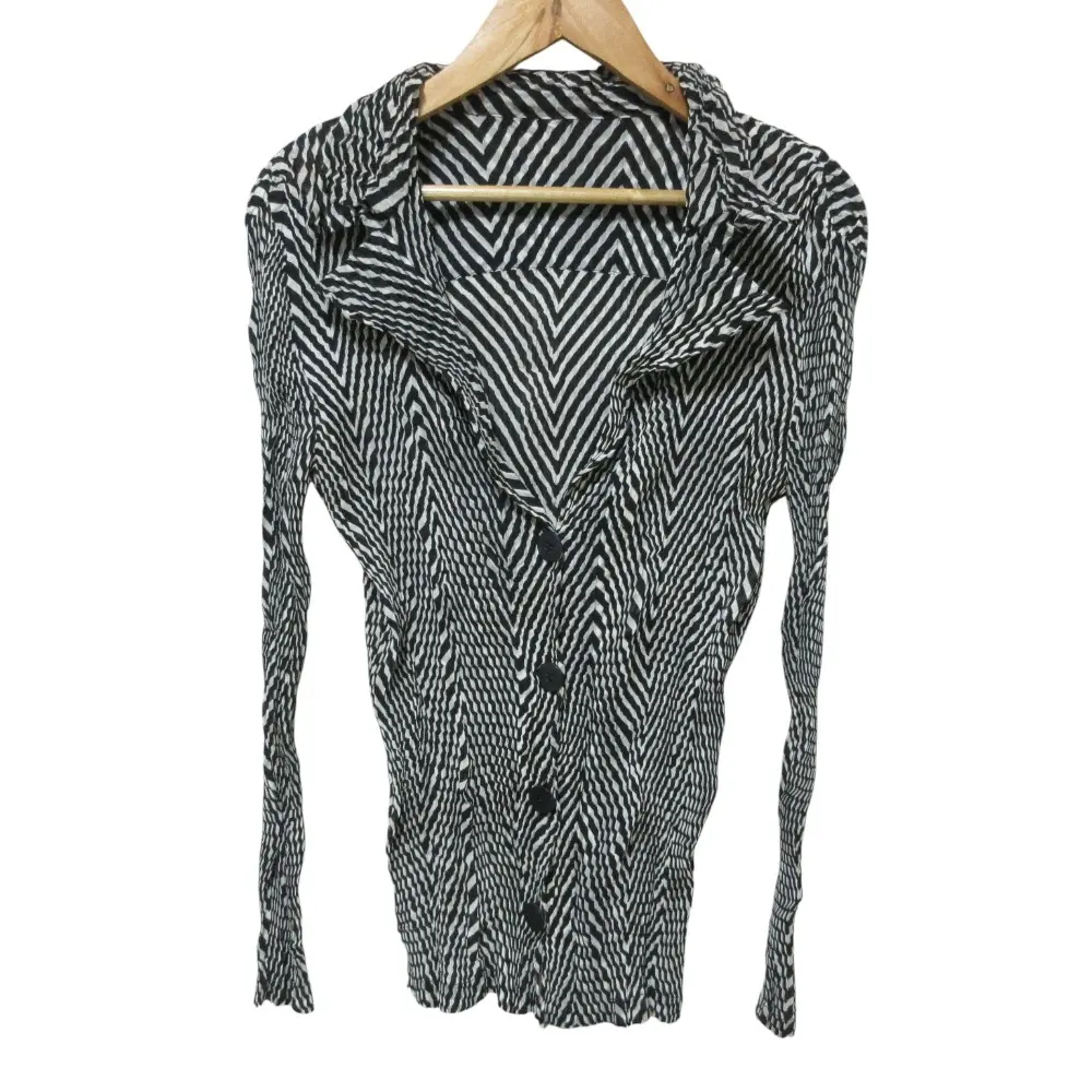ISSEY MIYAKE イッセイミヤケ ヘリンボーン プリーツ ジャケット カーディガン IM21FD109 サイズ2 ブラック ホワイト