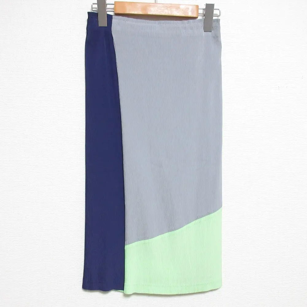 ISSEY MIYAKE イッセイミヤケ ブロックパターン プリーツスカート IM72FG652 サイズ2 マルチカラー
