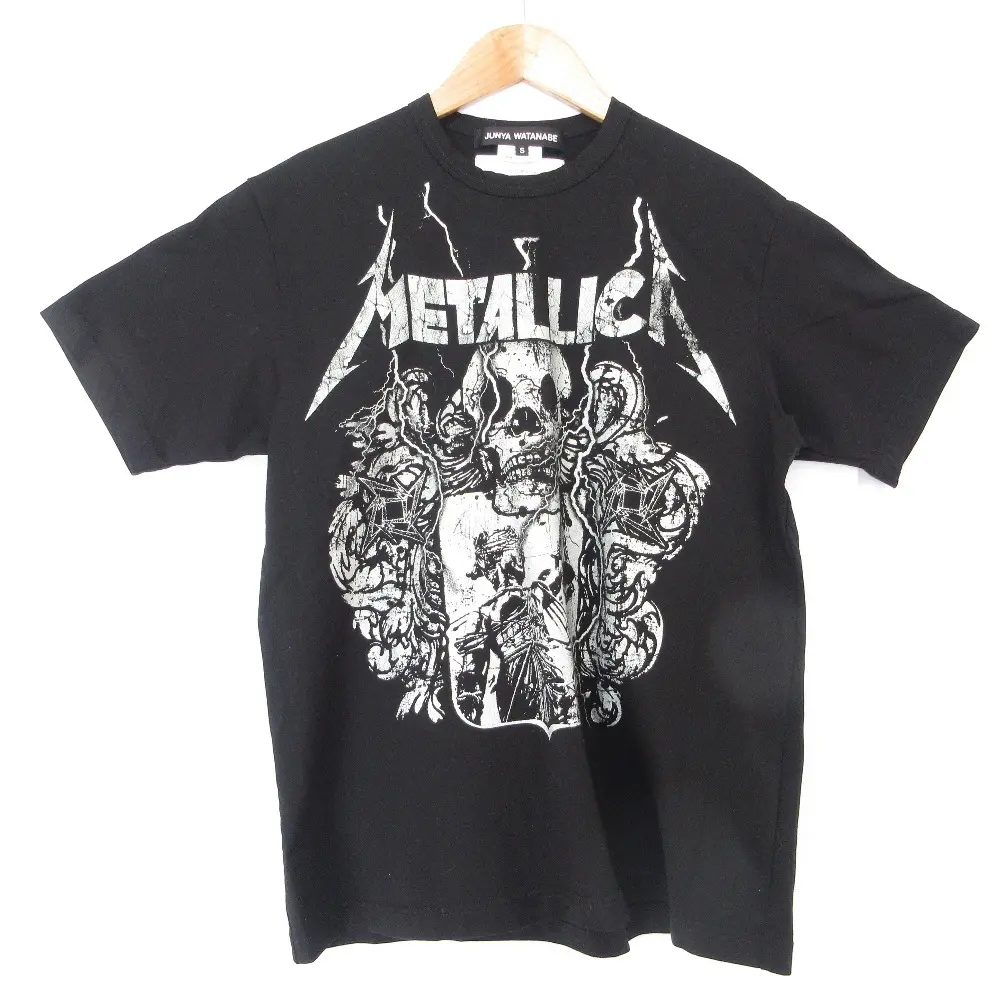 AD2024 JUNYA WATANABE ジュンヤワタナベ コムデギャルソン メタリカプリント バンドTシャツ JM-T046 サイズS ブラックの買取実績【2025年7月買取】